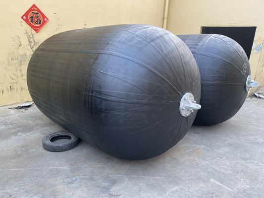 設計圧力 0.05-0.08MPa 空気式ゴムフェンダー スリングタイプ 簡単設置 船舶係留作業に適しています