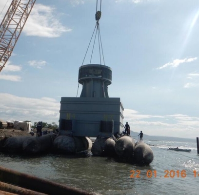 持ち上がる救助の海洋海難救助のエアバッグのナイロン ゴム製浮遊ボートの進水のエアバッグ
