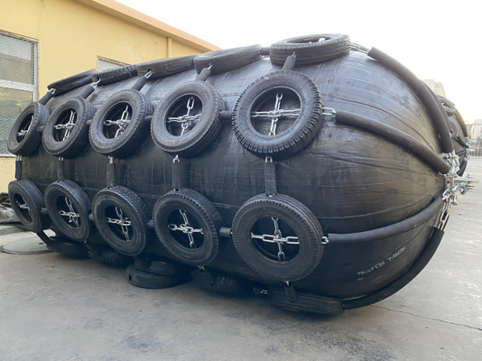 ISO17357海洋の空気のゴム製 フェンダーは停泊のドックのバンパーを出荷する